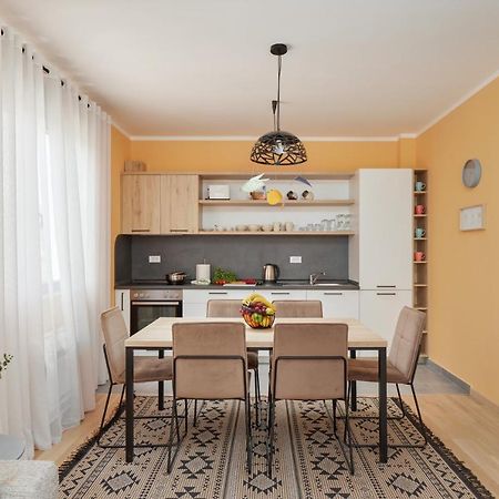 Premium-Designed Apartments ティヴァト エクステリア 写真