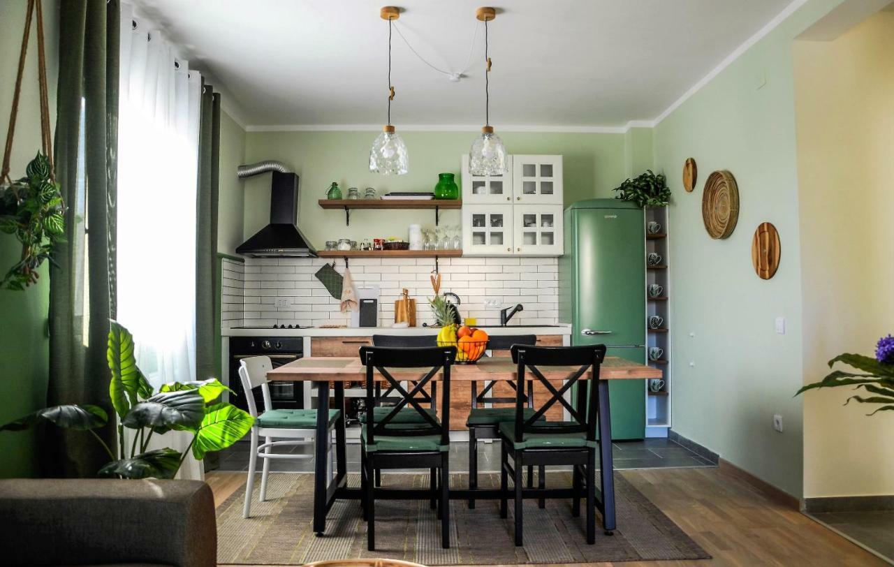 Premium-Designed Apartments ティヴァト エクステリア 写真